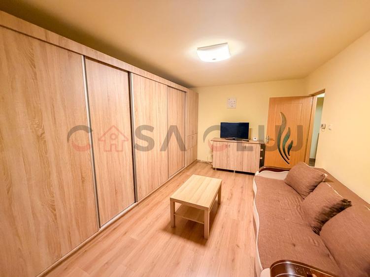 Apartament 2 camere, decomandat, în Zorilor, cu loc de parcare, et 1!