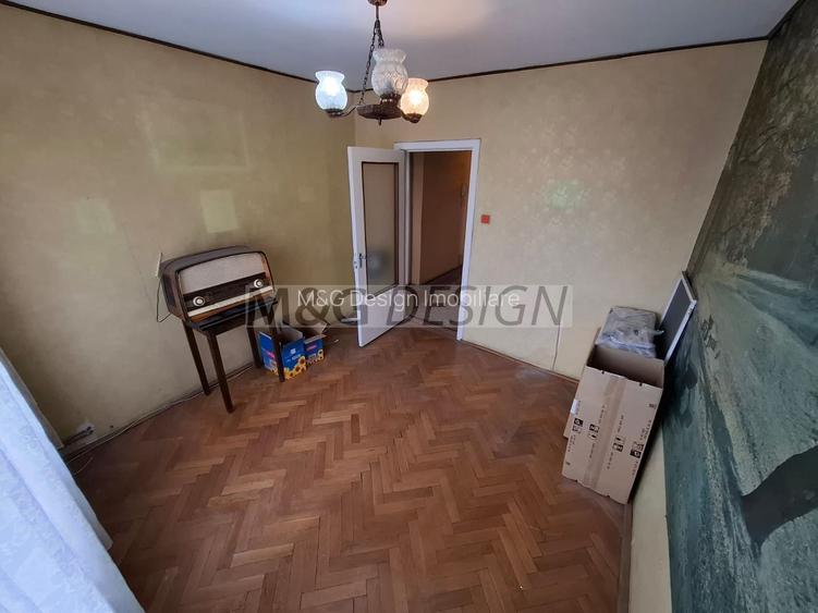 Etaj 2,  str Aries -Spitalul Judetean 3 camere - 34