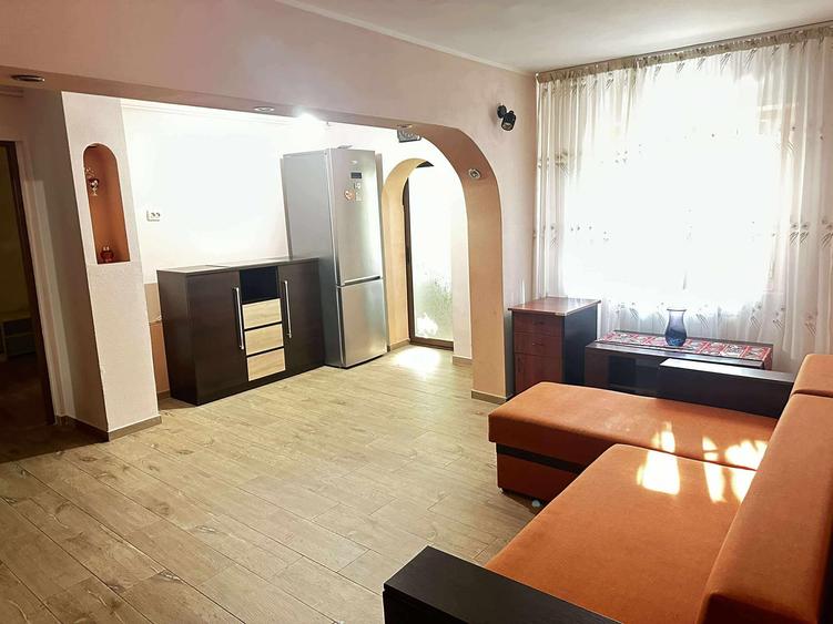Apartament de vanzare in Galati, Micro 16 - 3 camere, 57 mp!
