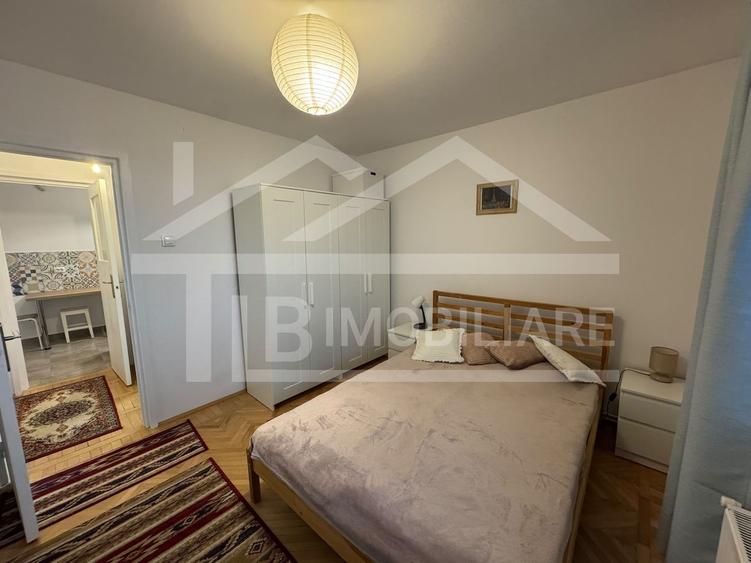 Apartament cu 2 camere, 50 mp, decomandat, Zona Semicentrala