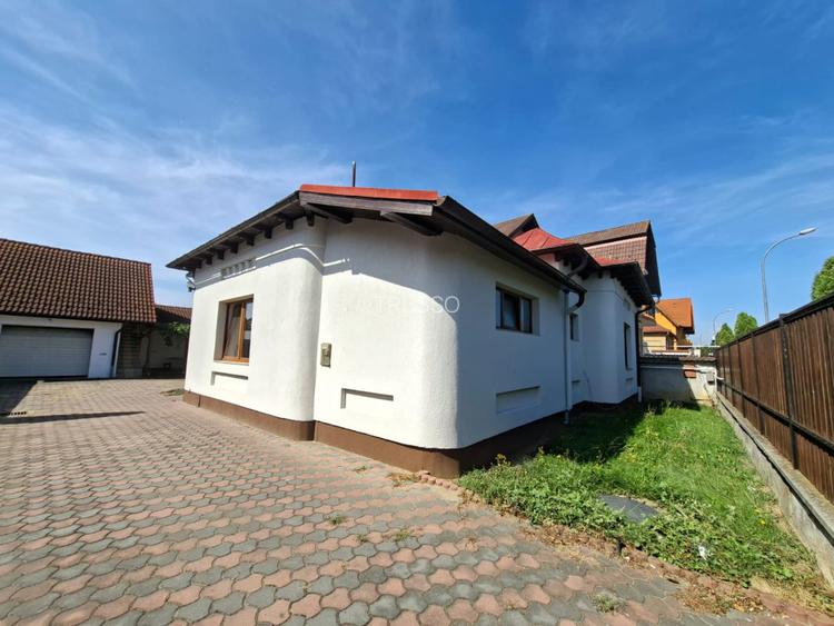 Casă de închiriat – 2 dormitoare, 100 mp utili + curte 220 mp, garaj, filigorie - 2