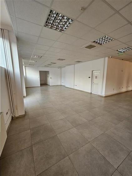 Cladire Birouri - 900 mp - Piata Cibin - Clinica Medicala - IT - Servicii