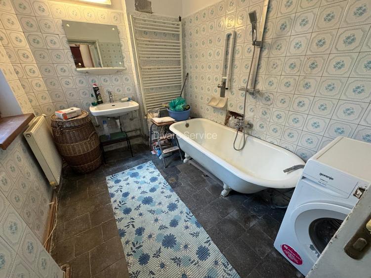Vanzare apartament patru camere vila D+P+1+pod curte Cotroceni metrou Eroilor - 14
