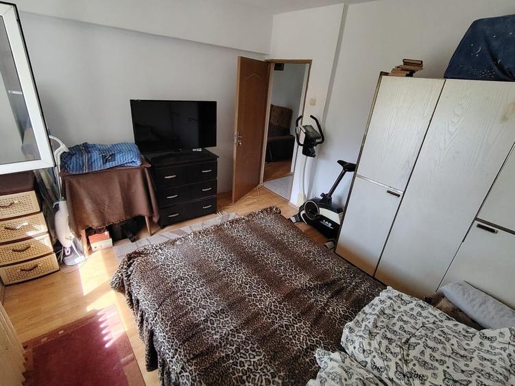 Apartament 4 camere-Metrou Brancoveanu