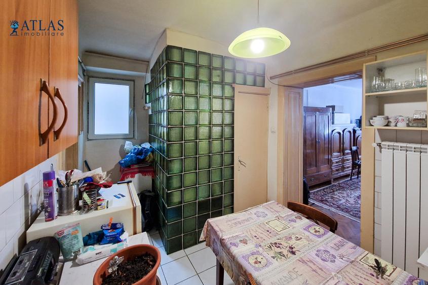 Ultracentral, investitie, Centrul Istoric, 40 mp., orientare sud, comision 0%