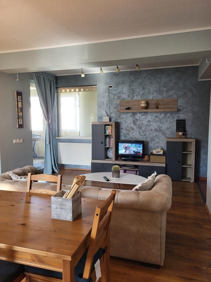 Apartament 2 camere de închiriat – 64 mp – Centrală proprie – Zonă liniștită