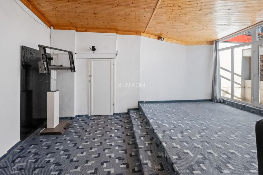VANZARE VILA 9 CAMERE DACIA- RADU DE LA AFUMATI NR.42 - COMISION 0% - 33