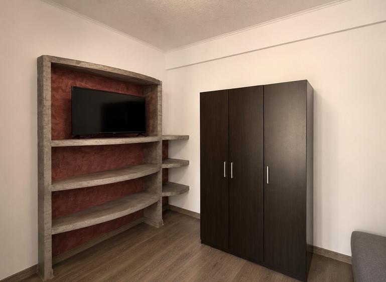 Apartament de închiriat zona Soarelui o camera  – disponibil imediat