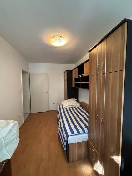 Apartament 3 camere,zona Medicina