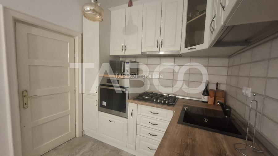 Apartament 4 camere 155 mp 2 balcoane garaj inchis Central Sibiu - 8