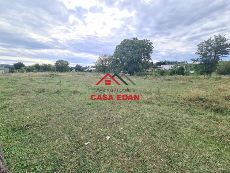 Teren intravilan in Campina--3750mp--38e