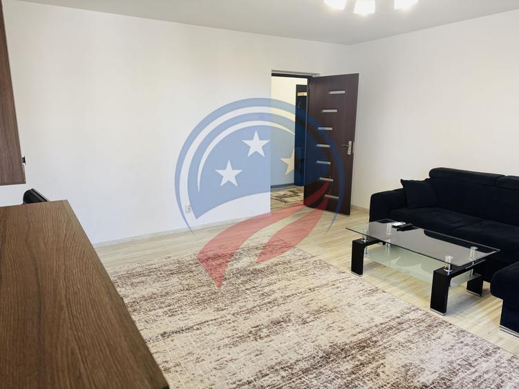 Apartament decomandat, ultracentral – etaj 2, mobilat și utilat complet