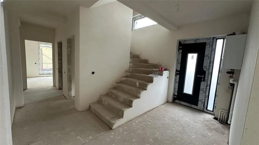Duplex cu garaj si terasa panoramica 72 mp, Iris