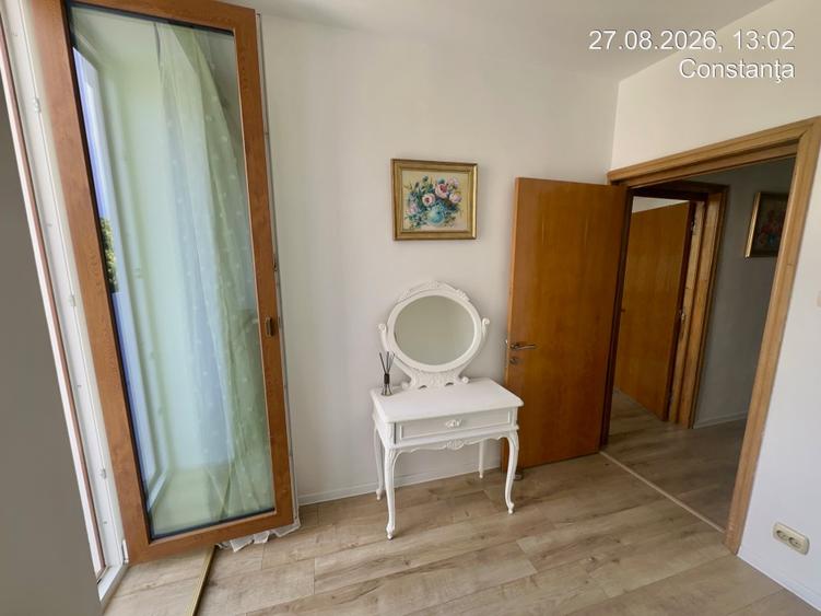 Piata Ovidiu, apartament in vila, 4 camere