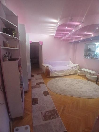 3 cam conf unu spatios Girocului Spital Judetean Garaj sub bloc boxa