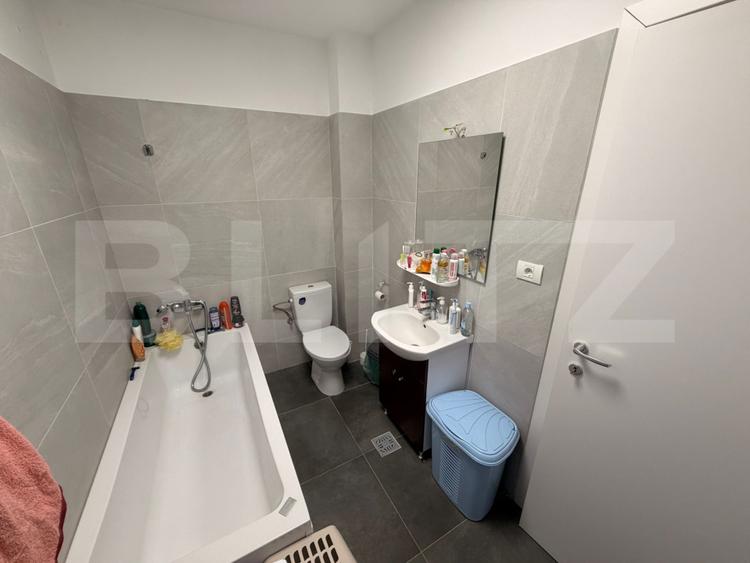 Apartament 3 camere, 71 mp, zona Nicolae Romanescu - Veteranilor