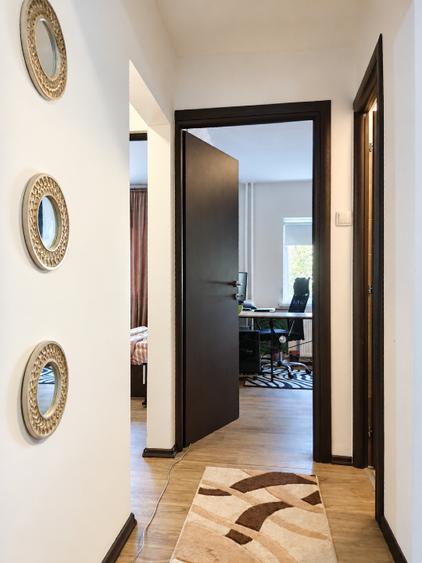 Vând apartament cu 3 camere | Bucovina