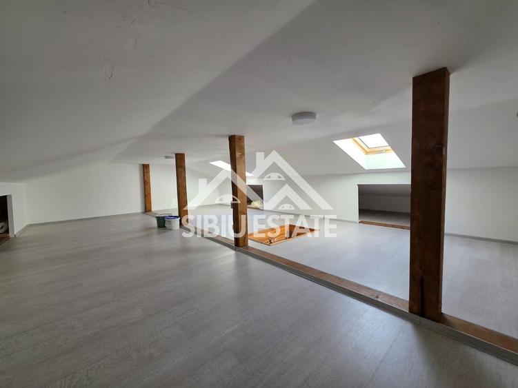 Apartament 4 camere cu terasa si pod, mobilat utilat