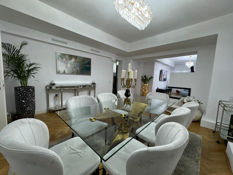 Vanzare apartament in vila zona Dorobanti- Capitale, renovat