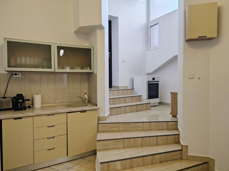 Apartament 2 camere Parc Traian , 400 E neg. Comision 50%