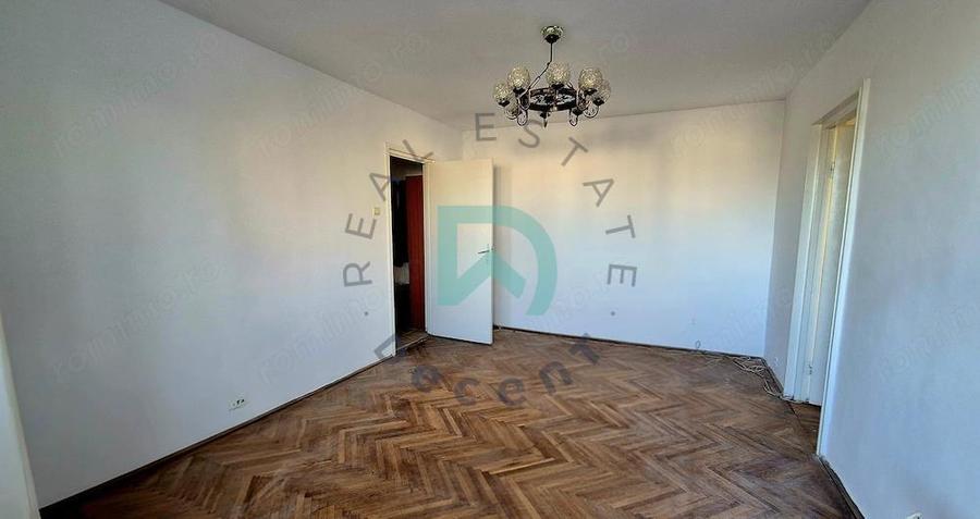 Apartament 3 camere Astra, intermediar, Brasov