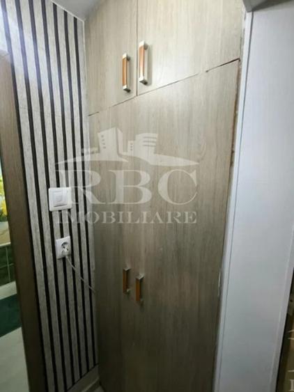 Apartament 3 camere decomandat in cartierul Intre Lacuri