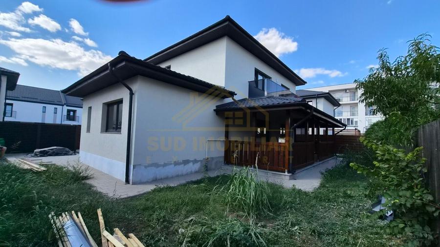 CASA INDIVIDUALA P+1+POD- 350 MP TEREN-STR.SCOLII