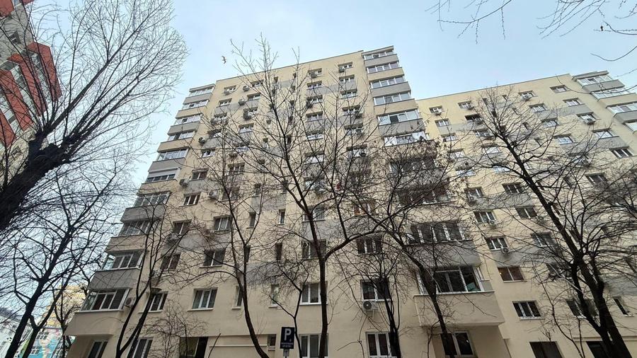 REA1027951 Apartament 3 camere I Lacul Tei I De vanzare