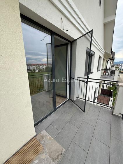 Apartament lux prima inchiriere 3 camere 76mp utili si boxa Selimbar - 11