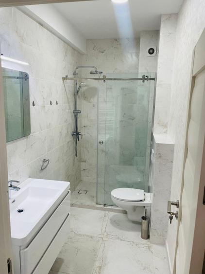 Statiunea Mamaia Central-apartament 4 camere deosebit