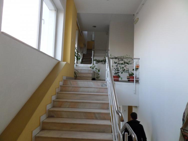 Închiriez garsonieră Pitești ultracentral