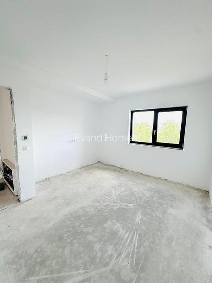 Duplex despartit prin camera tehnica- 4 camere si 3 bai - Urseni - 19