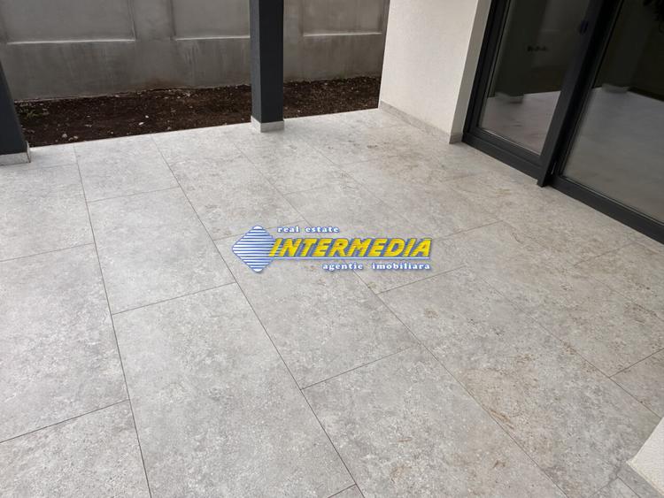 CASA NOUA I 90 MP I FINISATA LA CHEIE I ASFALT I TOATE UTILITATILE I