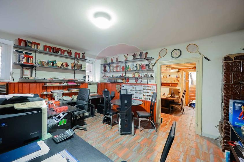 Spațiu comercial de vânzare situat ultracentral, str. George Enescu