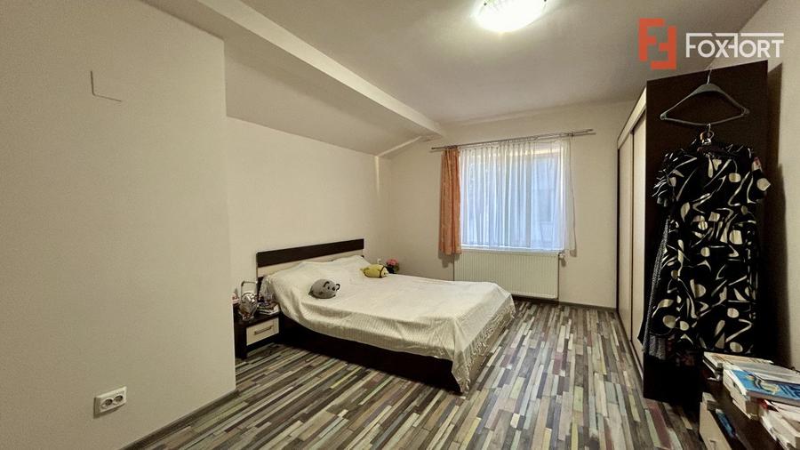 COMISION 0% Casa individuala 6 camere, de vanzare Remetea Mare - Centru