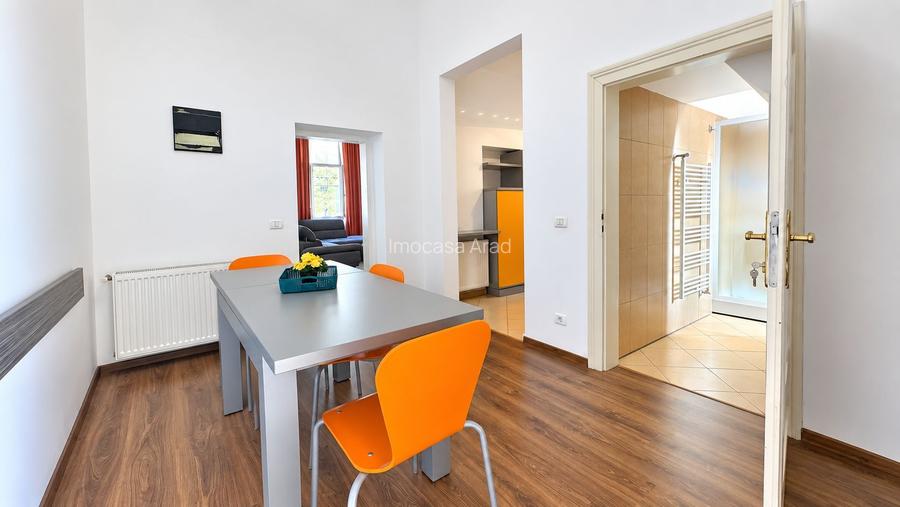 De vanzare/ Închiriat apartament istoric confort lux ultracentral Arad - 3