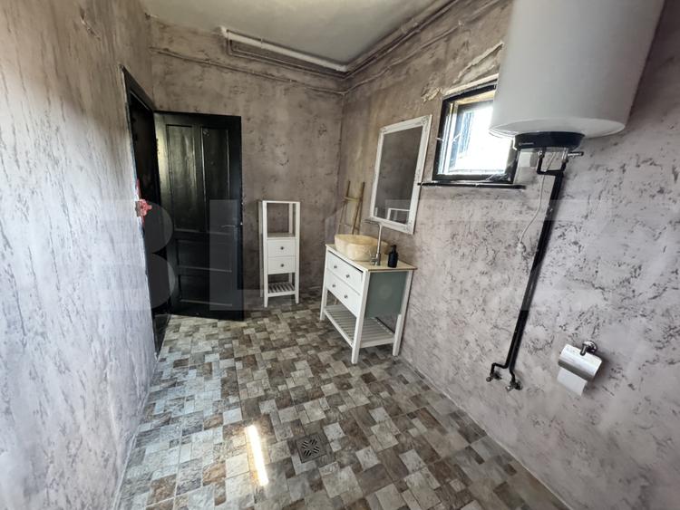 Proprietate superbă in Damieni! cu potential enorm comercial! 550mp utili-47Ari!