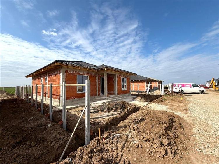 CASA PLAN PARTER | SANTANDREI | ORADEA | TEREN 500 MP