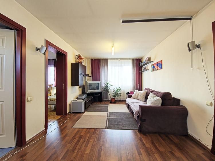 Apartament 4 camere, mobilat, utilat, garaj individual, Manastur