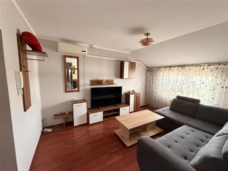Apartament 3 camere, centrala proprie, zona Sagului