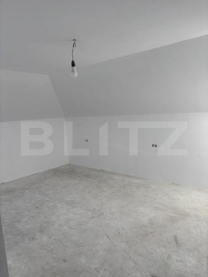 Casă cu 6 camere, 160 mp, și teren generos de 900 mp, loc. Ciprian Porumbescu