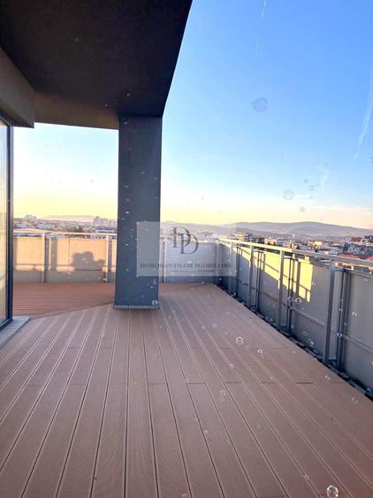 Apartament deosebit cu 4 camere | Terasă spectaculoasă | Bună Ziua