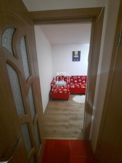 Apartament cu 3 camere ~ zona Micro 14 ~ etaj 1 din 4 ~ cu imbunatatiri