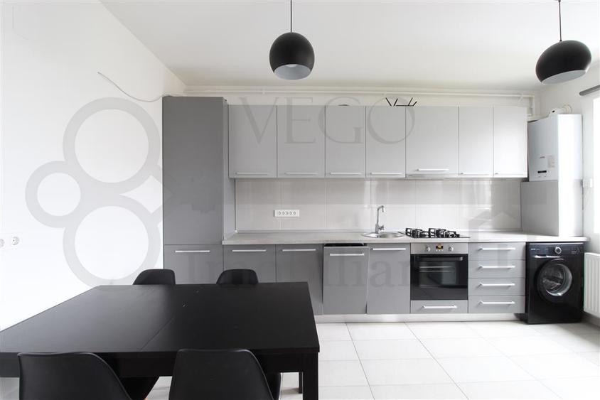 Apartament cu 3 camere, 67 mp, balcon, in Floresti, aproape de Vivo!