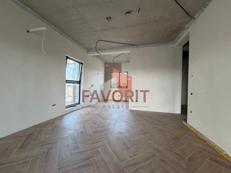 3 camere | 83 mp | Gradina proprie 50 mp | Bloc nou | dressing | 2 bai