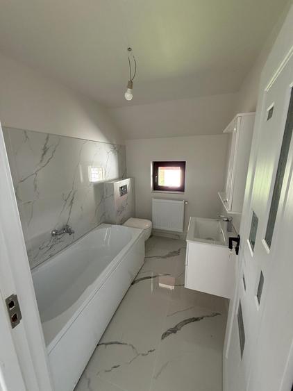 Vila Individuală 4 camere in Letcani Iasi, 196 mp utili teren 400 mp, Liberă, Mutare imediată