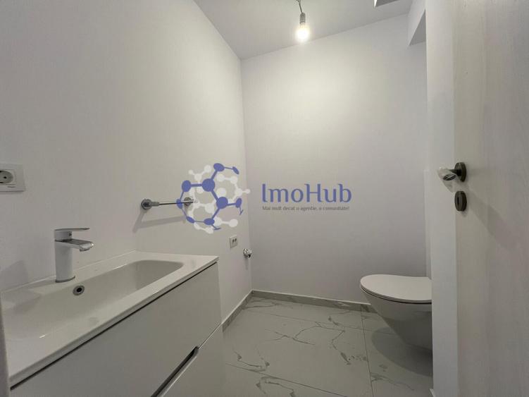 Apartament 3 camere de vânzare Lânga Profi