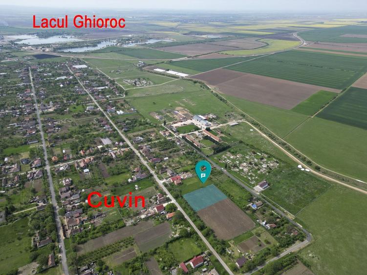 Teren Intravilan de 3,090 mp în Cuvin