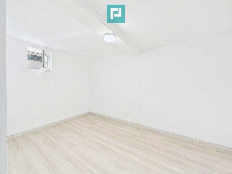 Casă cu 3 camere lângă graniță