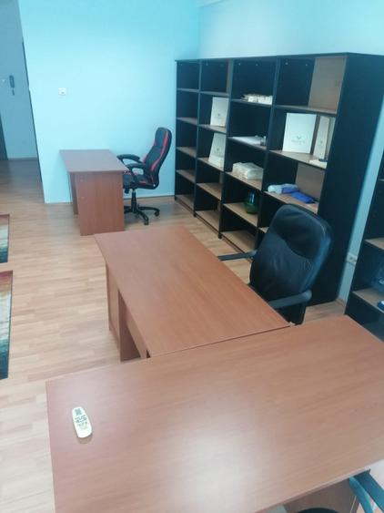 Bd. Mamaia, spatiu 47 mp., cladire de birouri